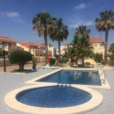 Torrevieja, La Torreta Ground Floor Apartment With Large Private Patio Garden Kültér fotó