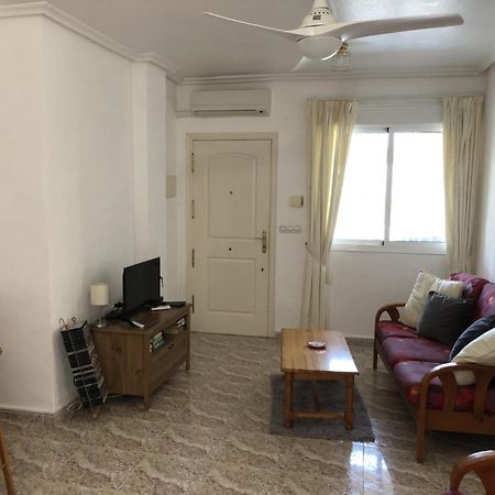 Torrevieja, La Torreta Ground Floor Apartment With Large Private Patio Garden Kültér fotó