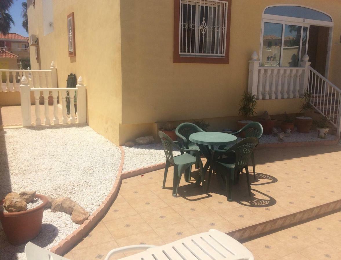 Torrevieja, La Torreta Ground Floor Apartment With Large Private Patio Garden Kültér fotó